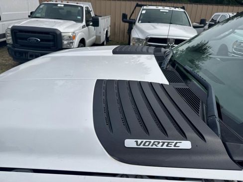 Used 2012 Chevrolet Silverado 2500 W/T AWD/4WD image 38
