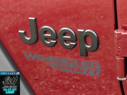 Used 2021 Jeep Wrangler Sport AWD/4WD image 21