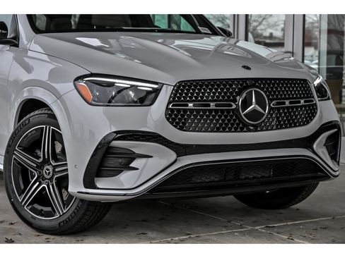 New 2026 Mercedes-Benz GLE 450 4MATIC image 2