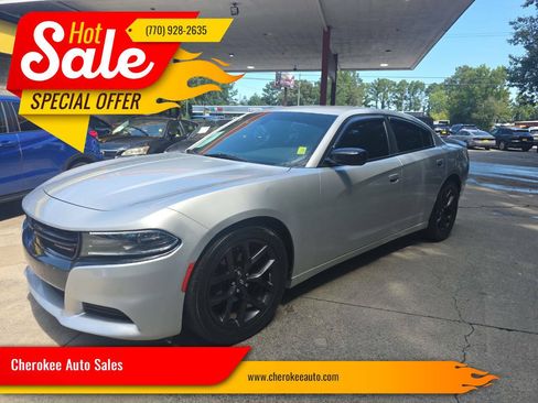 Used 2021 Dodge Charger SXT w/ Blacktop Package RWD image 1