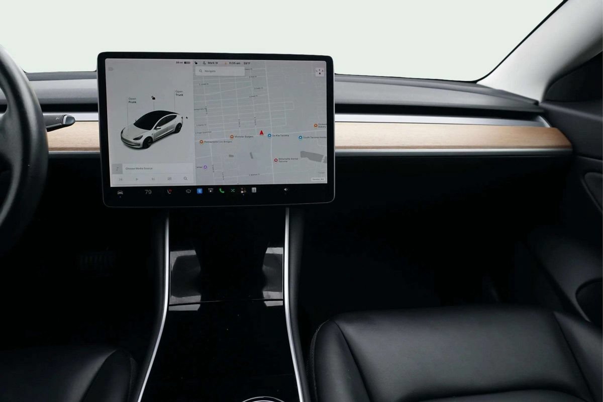 Used 2018 Tesla Model 3 Long Range AWD/4WD image 18