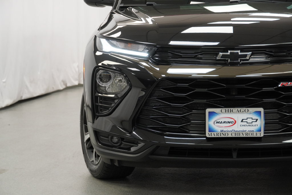 Used 2021 Chevrolet TrailBlazer RS w/ Sun and Liftgate Package AWD/4WD image 12
