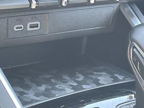 Used 2023 Chevrolet Colorado LT w/ LT Convenience Package image 23