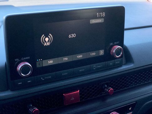 Used 2025 Honda CR-V EX image 19