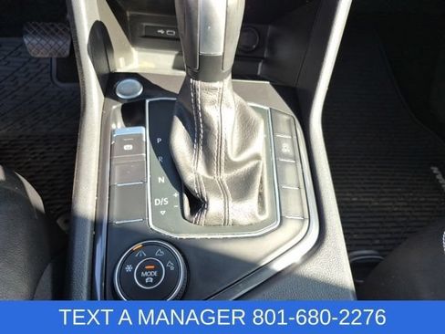 Used 2021 Volkswagen Tiguan SE w/ Panoramic Sunroof Package AWD/4WD image 27