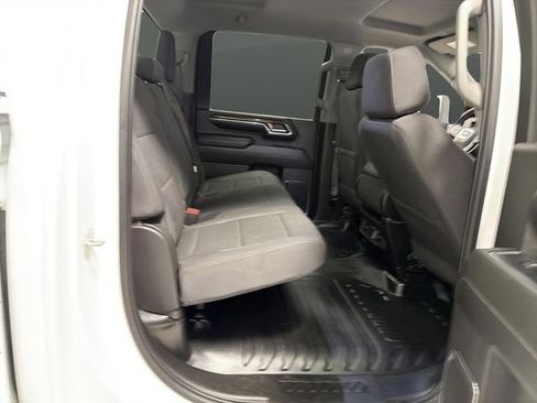 Used 2024 GMC Sierra 3500 SLE image 31