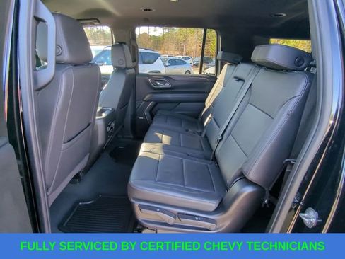 Used 2024 Chevrolet Suburban LT image 37