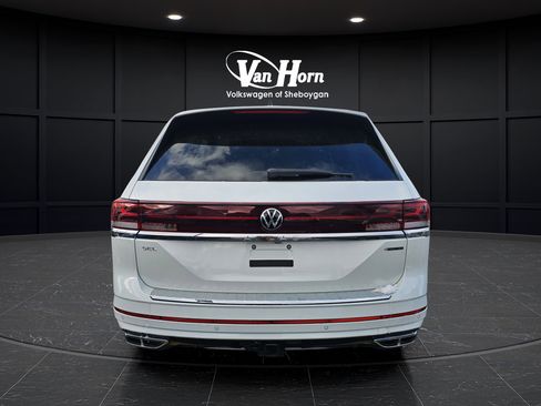New 2026 Volkswagen Atlas SEL Premium R-Line AWD/4WD image 4