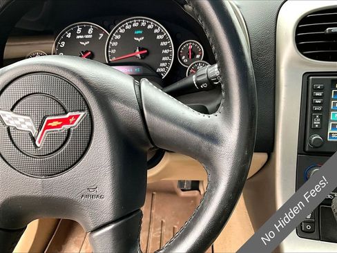 Used 2005 Chevrolet Corvette Coupe w/ Preferred Equipment Group RWD image 10