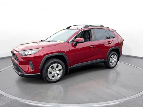 Used 2019 Toyota RAV4 LE w/ All Weather Liner Package AWD/4WD image 4