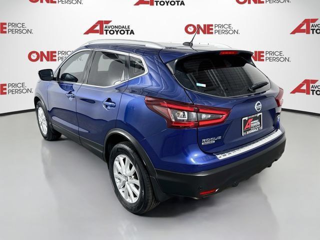 Used 2022 Nissan Rogue Sport SV FWD image 5