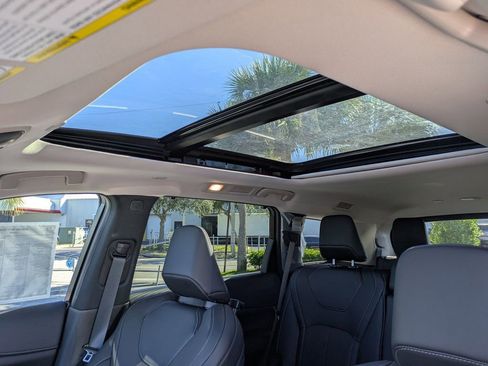 New 2026 INFINITI QX60 Luxe w/ Family Package image 20