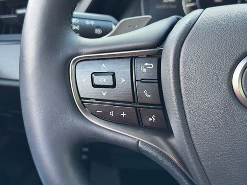 Certified 2023 Lexus ES 350 w/ Premium Package image 29