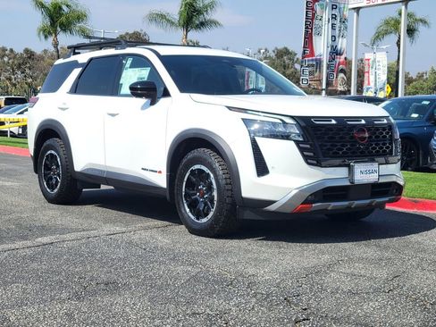 New 2026 Nissan Pathfinder Rock Creek AWD/4WD image 4