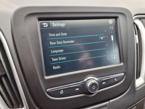 Used 2018 Chevrolet Malibu LS image 56