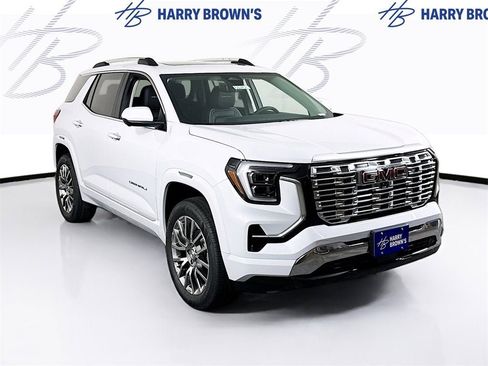 New 2026 GMC Terrain Denali w/ LPO, Floor Liner Package image 28