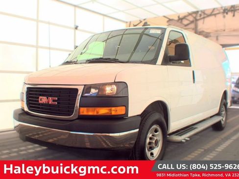 Used 2025 GMC Savana 2500 w/ Driver Convenience Package RWD image 1
