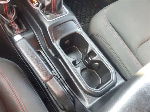 Used 2020 Jeep Wrangler Unlimited Rubicon w/ Quick Order Package 28Y Recon image 32