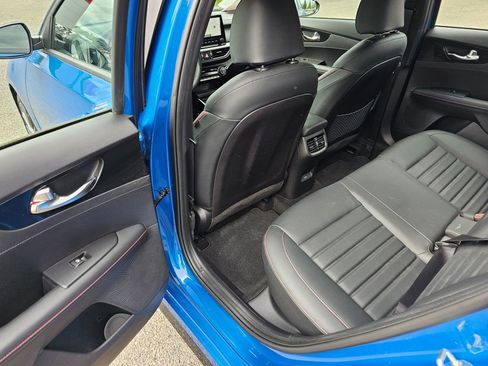 Used 2022 Kia Forte GT image 9