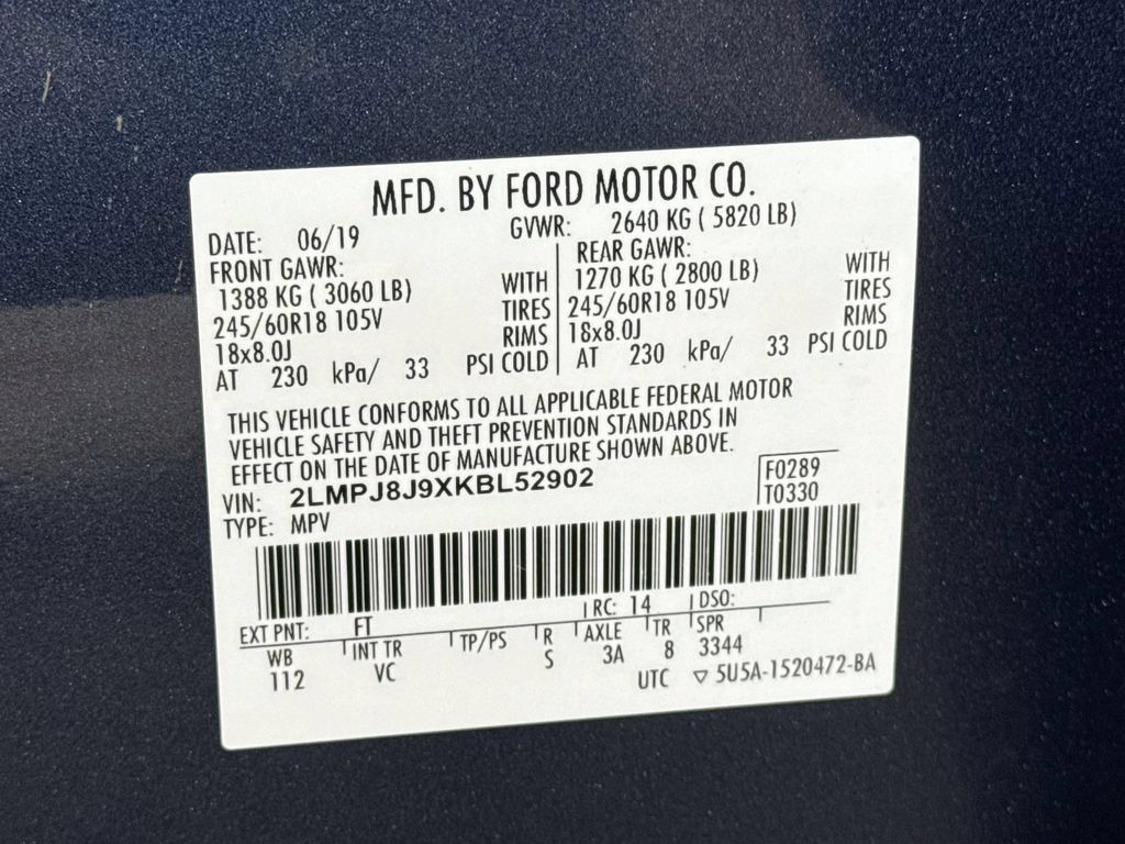 Used 2019 Lincoln Nautilus Premier AWD/4WD image 37