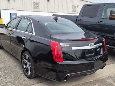 Used 2019 Cadillac CTS Vsport Premium Luxury image 4