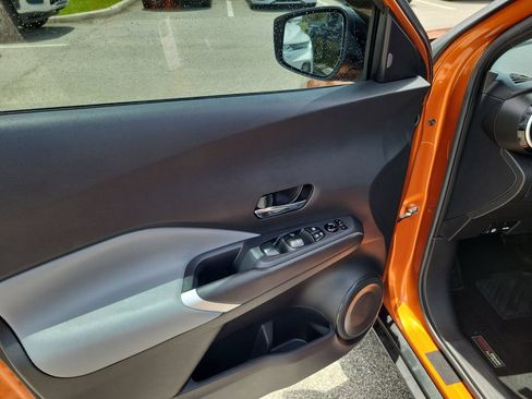 Used 2023 Nissan Kicks SR w/ SR Premium Package FWD image 22