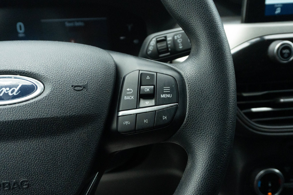 Used 2025 Ford Escape Active AWD/4WD image 24