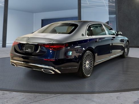 Used 2026 Mercedes-Benz Maybach S 680 4MATIC image 3