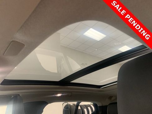 Certified 2024 Volvo XC40 B5 Plus w/ Climate Package image 16