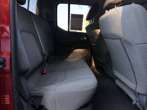Used 2019 Nissan Frontier SV w/ Value Truck Package RWD image 25