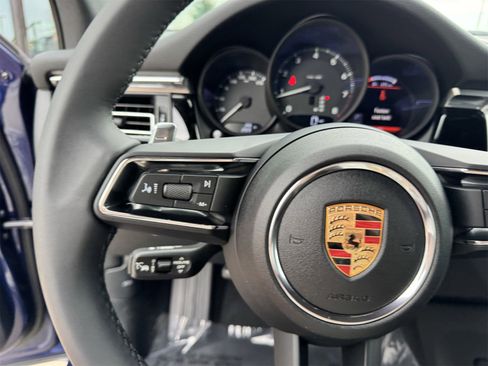 New 2025 Porsche Macan image 21