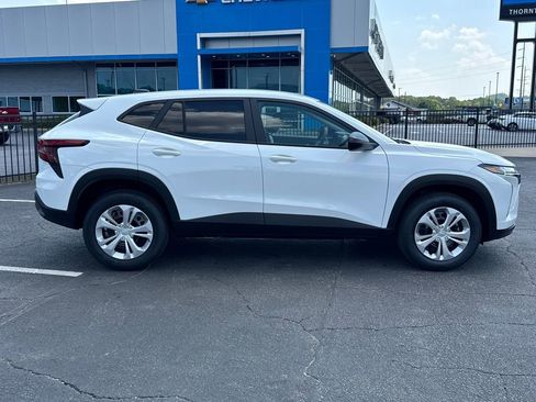 New 2026 Chevrolet Trax LS FWD image 5