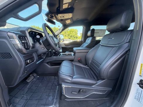 New 2026 Ford F350 Platinum w/ FX4 Off-Road Package AWD/4WD image 13