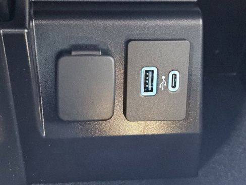 Used 2024 Ford Explorer ST w/ Equipment Group 401A image 16