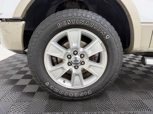 Used 2010 Ford F150 Lariat RWD image 10