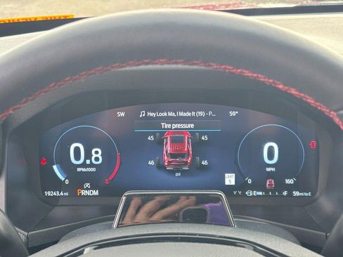 Used 2025 Ford Explorer ST image 23