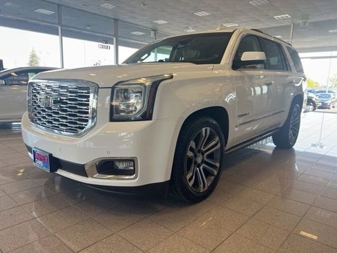 Used 2019 GMC Yukon Denali w/ Denali Ultimate Package image 15