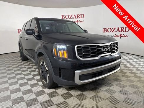 Used 2024 Kia Telluride S w/ S Sunroof Package FWD image 1