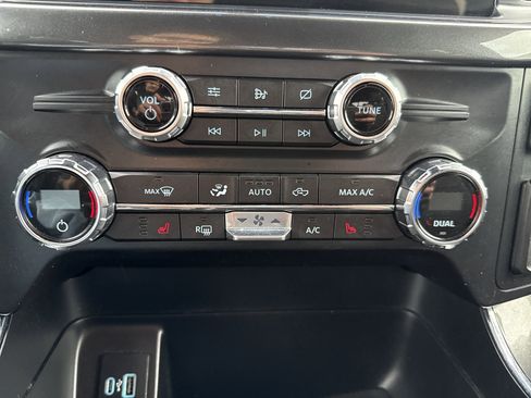 Used 2021 Ford F150 XLT w/ Equipment Group 302A High image 23