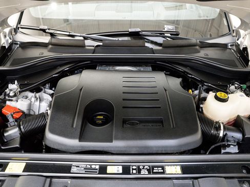 Used 2025 Land Rover Range Rover Sport Dynamic SE image 28