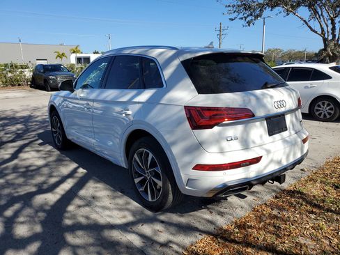 Certified 2023 Audi Q5 2.0T Premium Plus w/ Premium Plus Package image 4