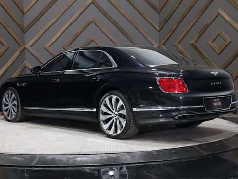 Used 2020 Bentley Flying Spur W12 image 54