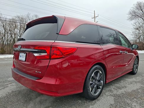 Used 2022 Honda Odyssey Elite image 6