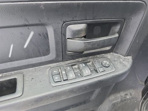 Used 2015 RAM 1500 Express image 14