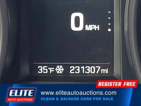 Used 2017 Hyundai Santa Fe Sport image 32