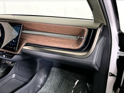 Used 2023 Rivian R1T Adventure image 16