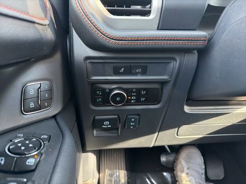 Used 2024 Ford Expedition Timberline image 20