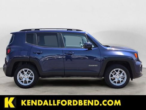 Used 2021 Jeep Renegade Latitude w/ Convenience Group AWD/4WD image 6