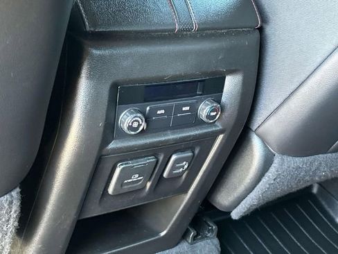 Certified 2023 Chevrolet Traverse RS AWD/4WD image 19