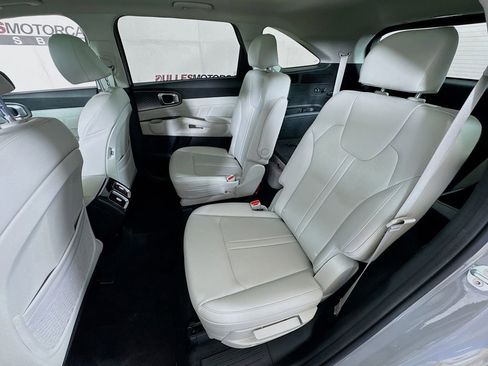 Used 2023 Kia Sorento SX image 25